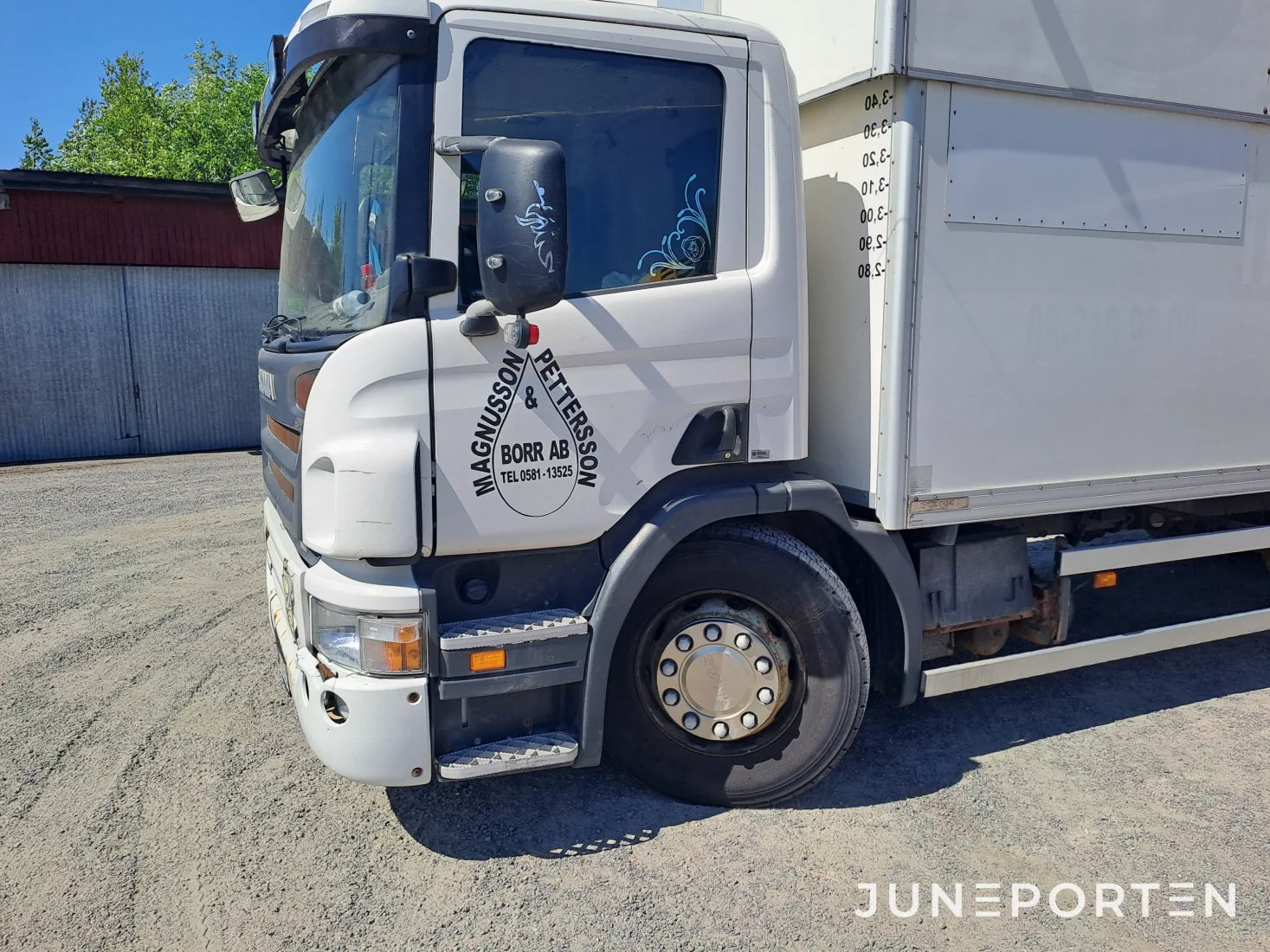 Scania P230 4x2