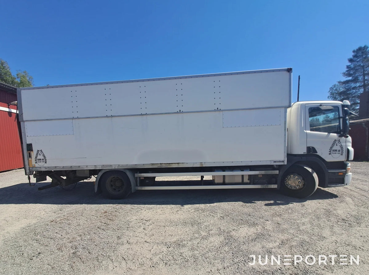 Scania P230 4x2