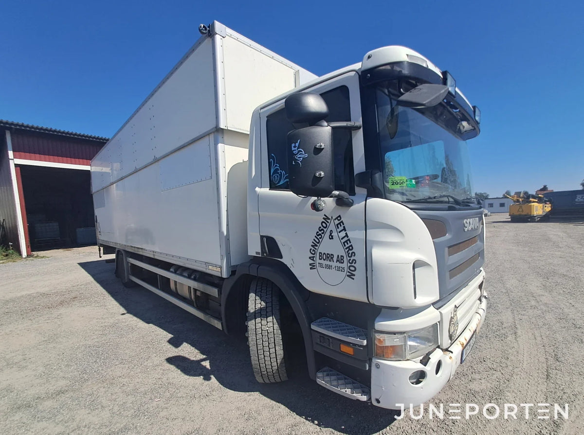 Scania P230 4x2