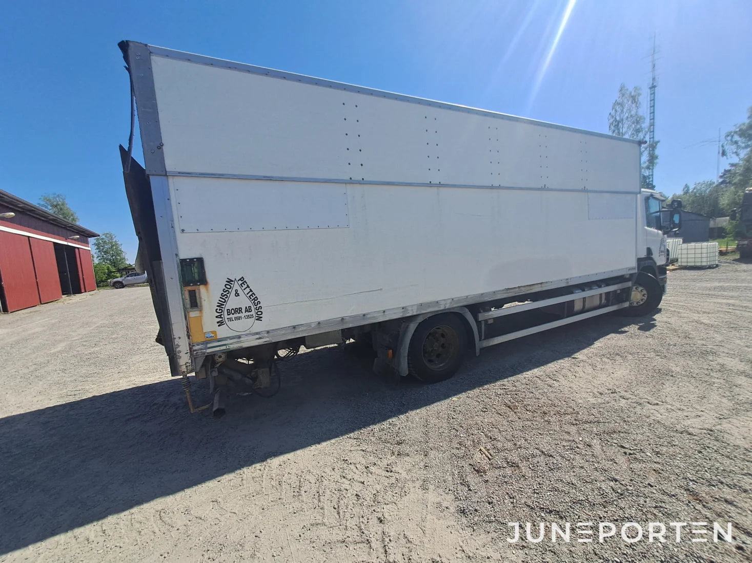Scania P230 4x2