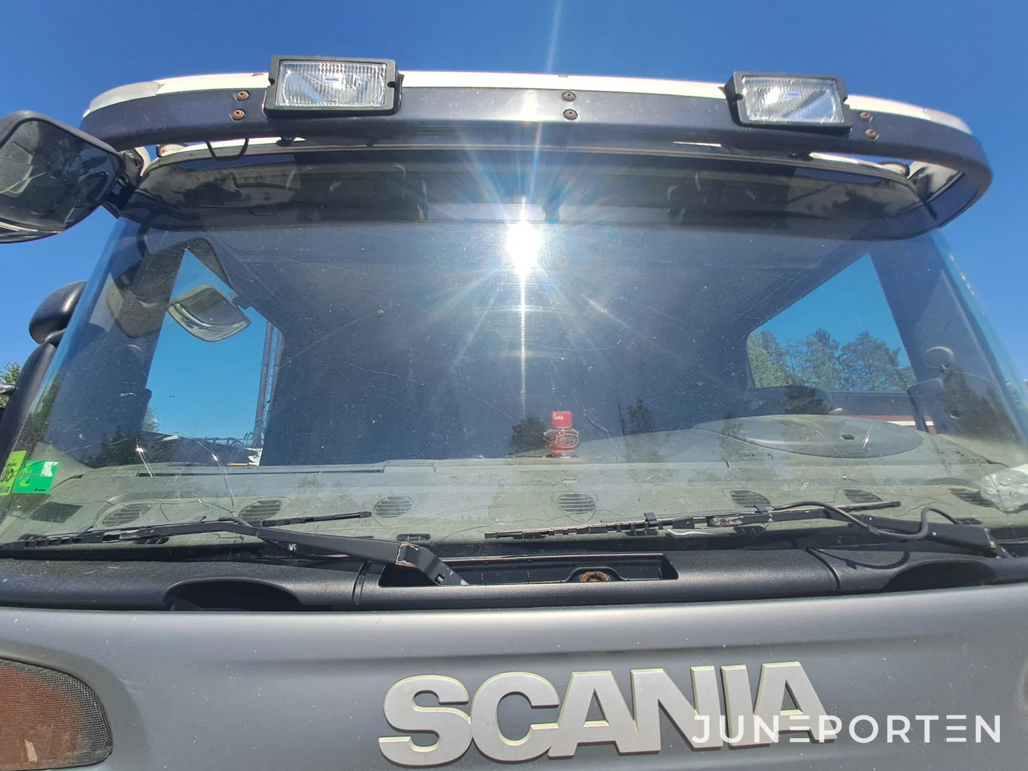 Scania P230 4x2