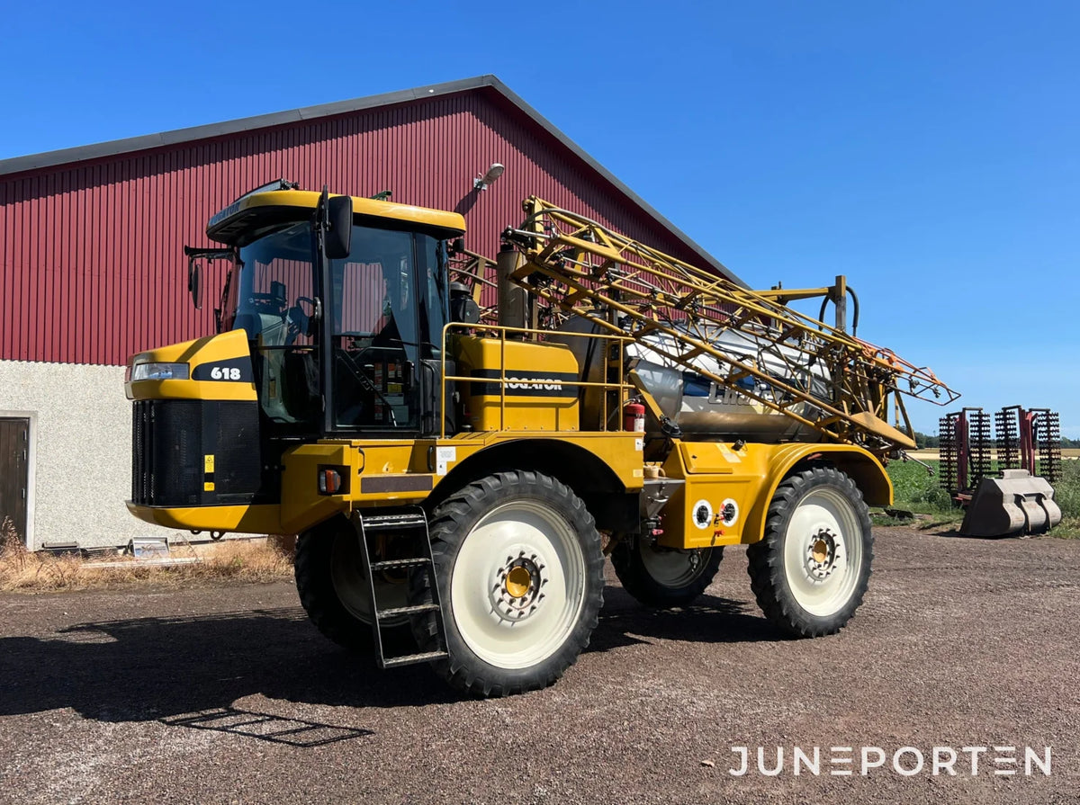 Självgående växtskyddsspruta Ag-Chem Rogator 618