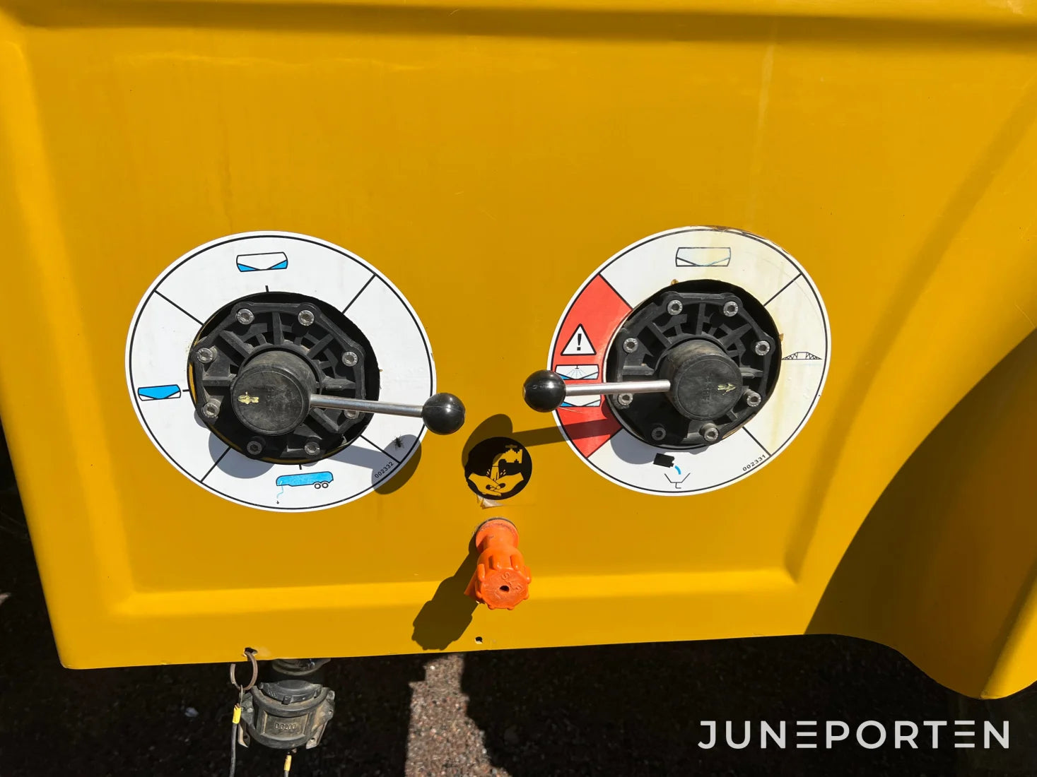 Självgående växtskyddsspruta Ag-Chem Rogator 618