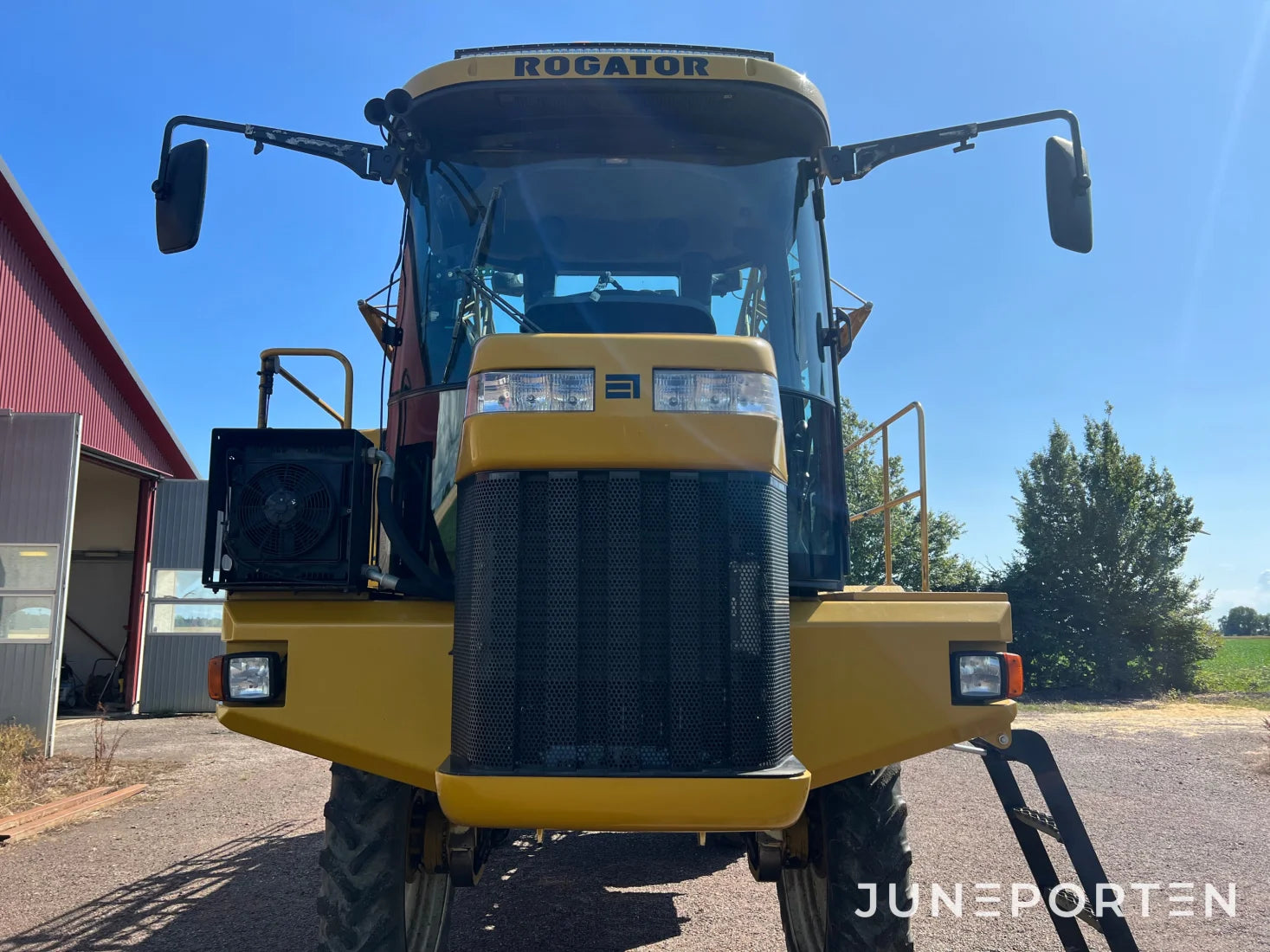 Självgående växtskyddsspruta Ag-Chem Rogator 618