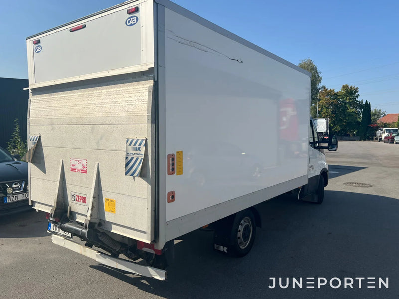 Skåpbil Iveco Daily 35