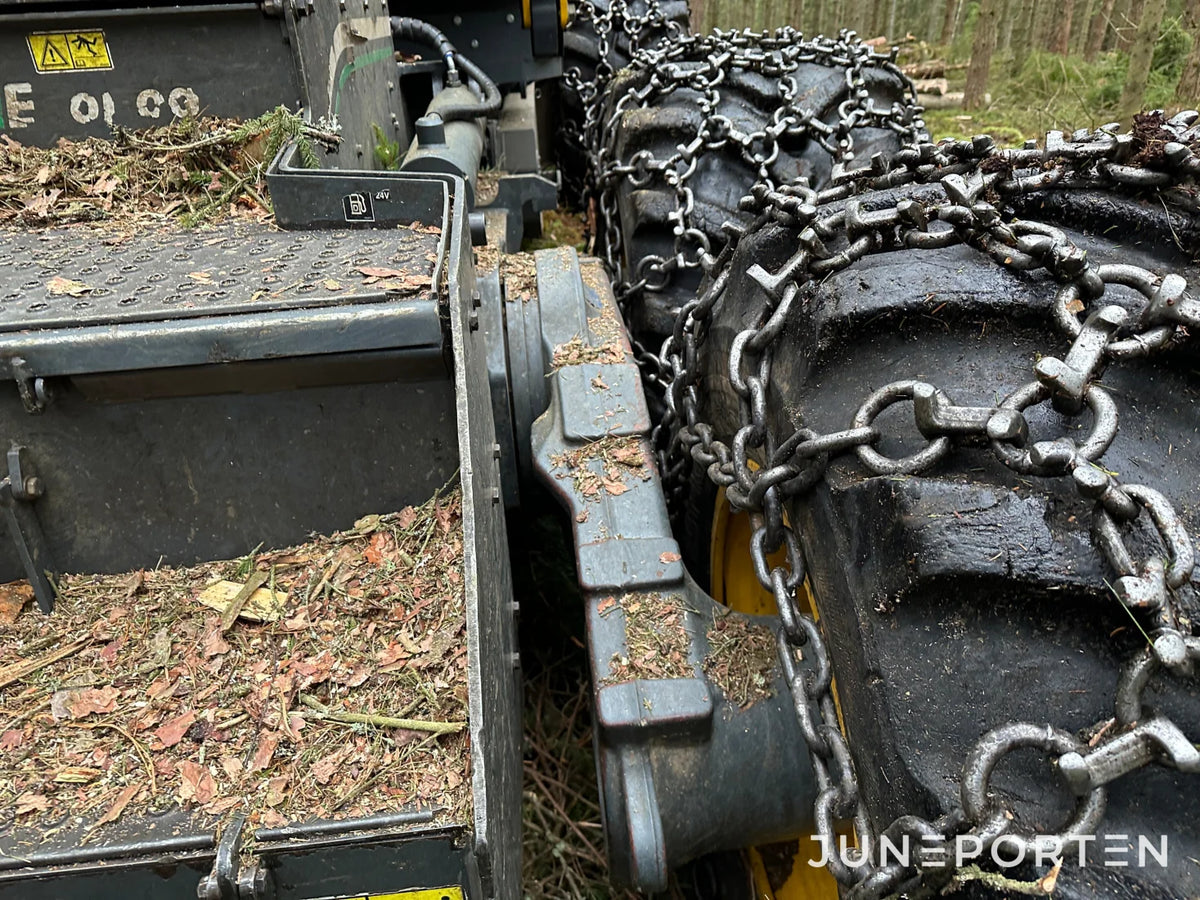Skördare Eco Log 560 E med Log Max 4000T
