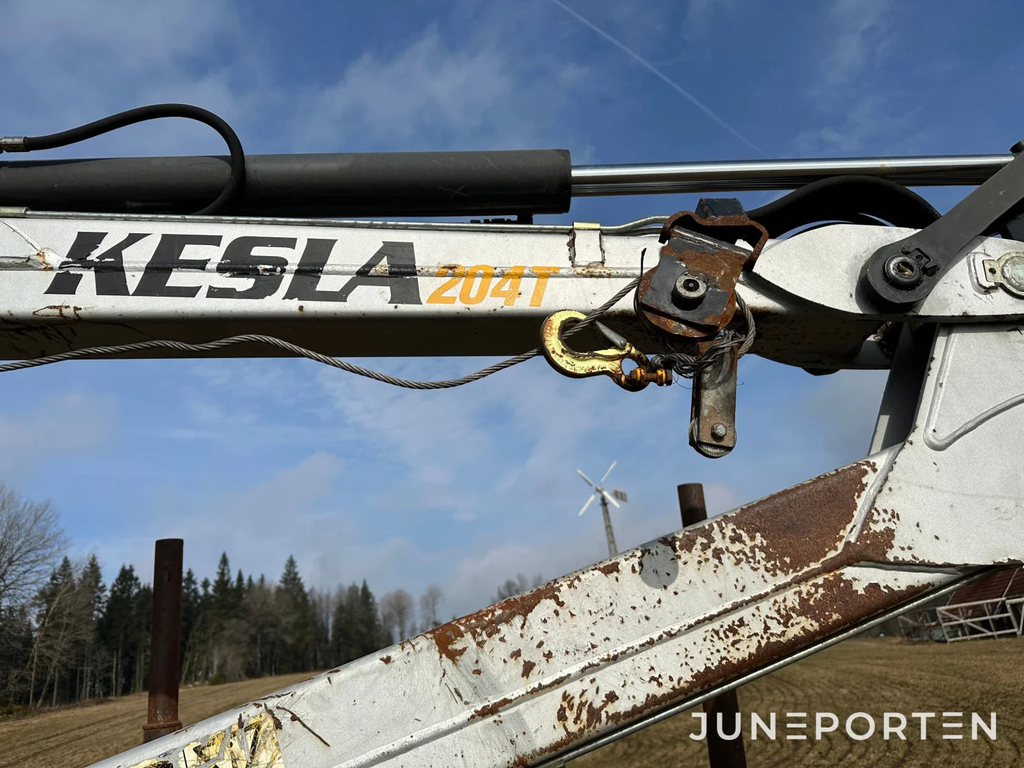 Skogsvagn Kesla 9THD med Kesla 204T kran