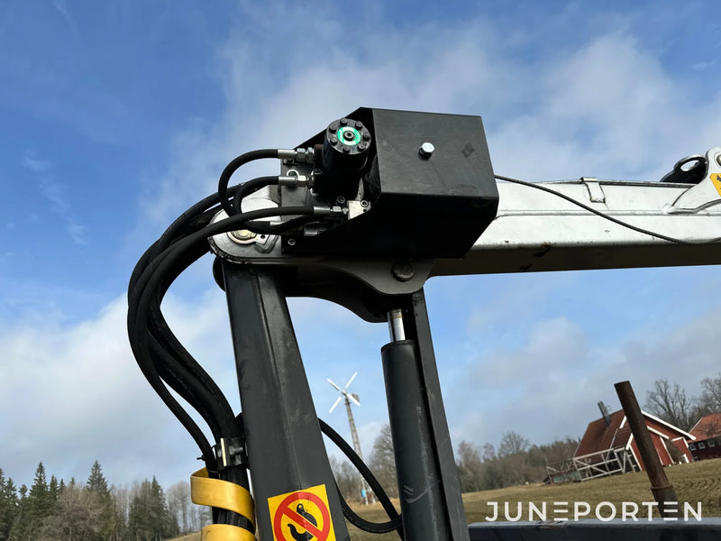 Skogsvagn Kesla 9THD med Kesla 204T kran