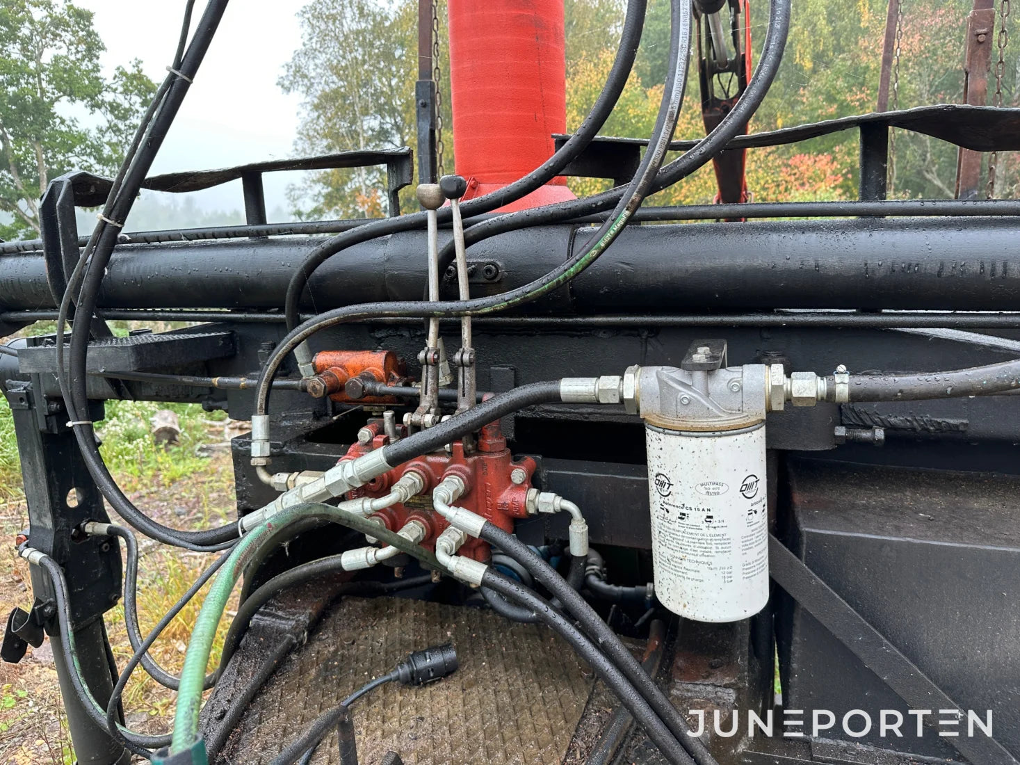 Skogsvagn med Hiab kran