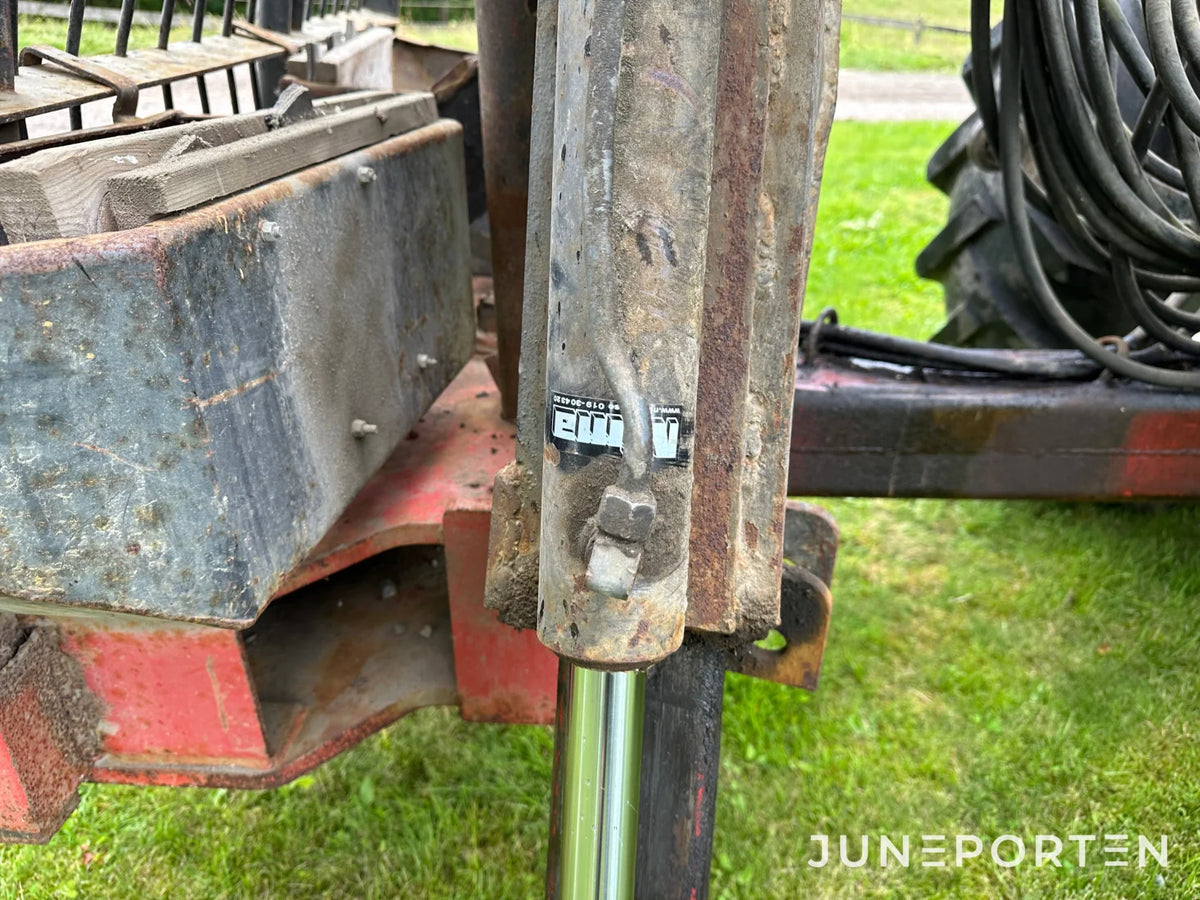 Skogsvagn Patruuna 50