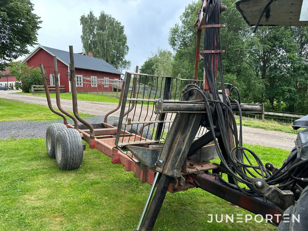 Skogsvagn Patruuna 50