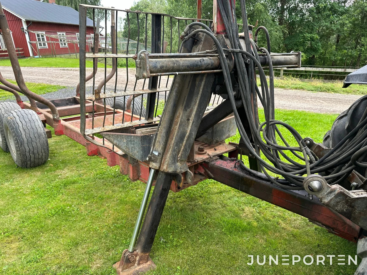 Skogsvagn Patruuna 50