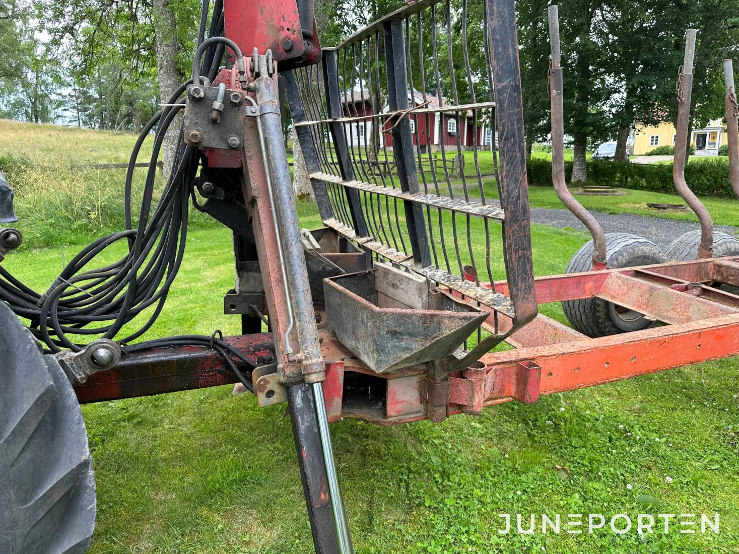Skogsvagn Patruuna 50