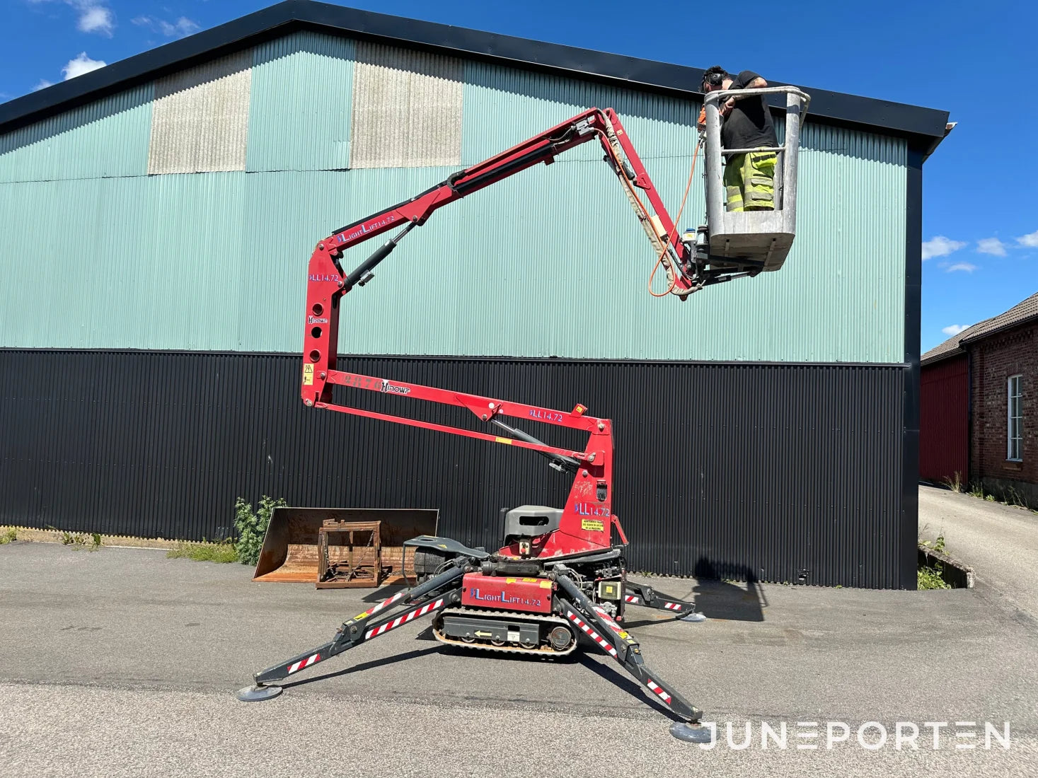 Skylift / Larvlift Hinowa Light Lift 1472