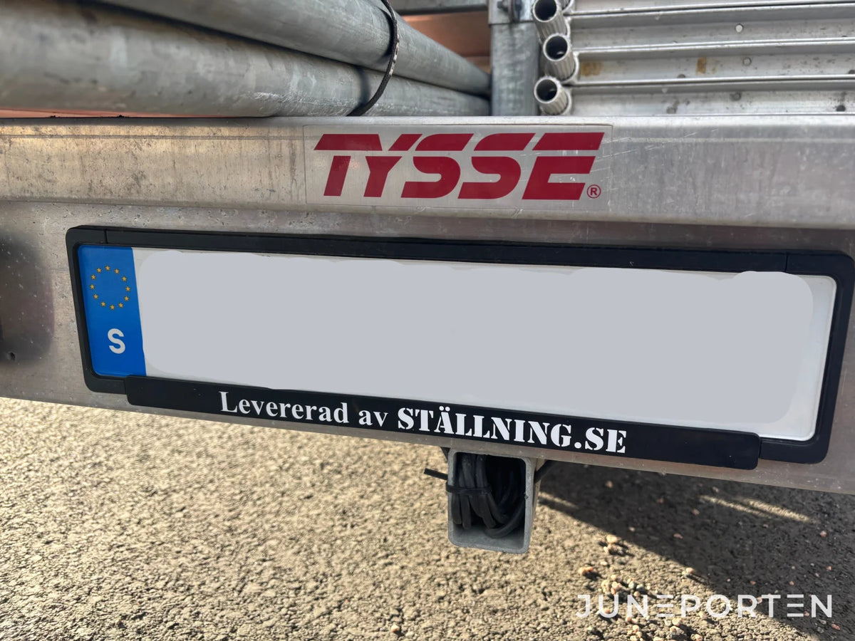 Släpvagn Tysse med byggnadsställning