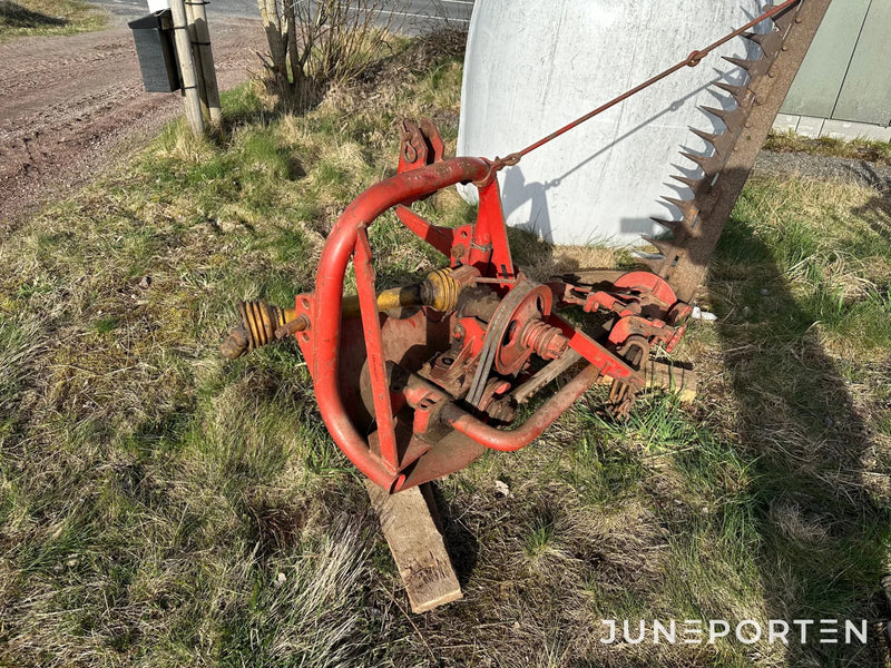 Slåtterbalk International