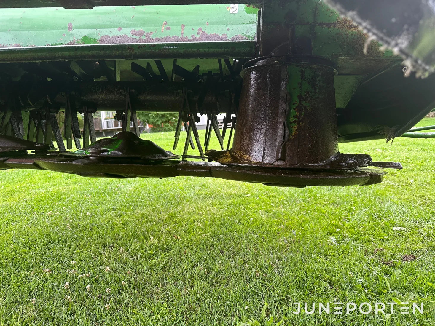 Slåtterkross John Deere 1340