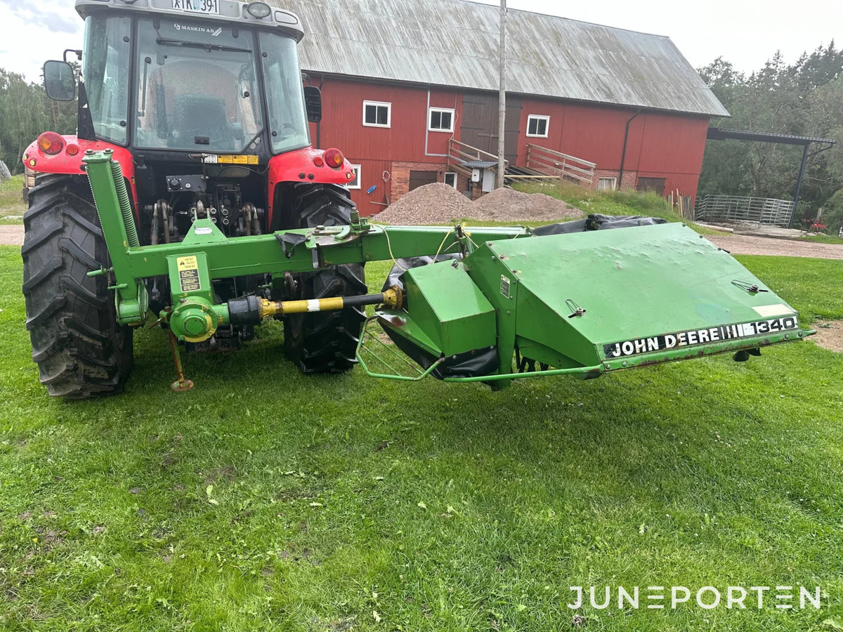 Slåtterkross John Deere 1340