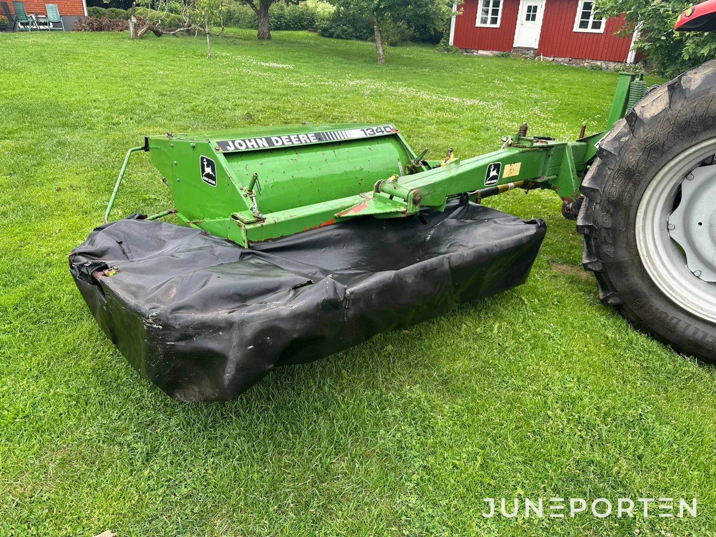 Slåtterkross John Deere 1340