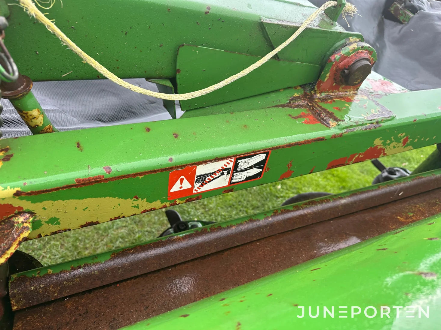 Slåtterkross John Deere 1340