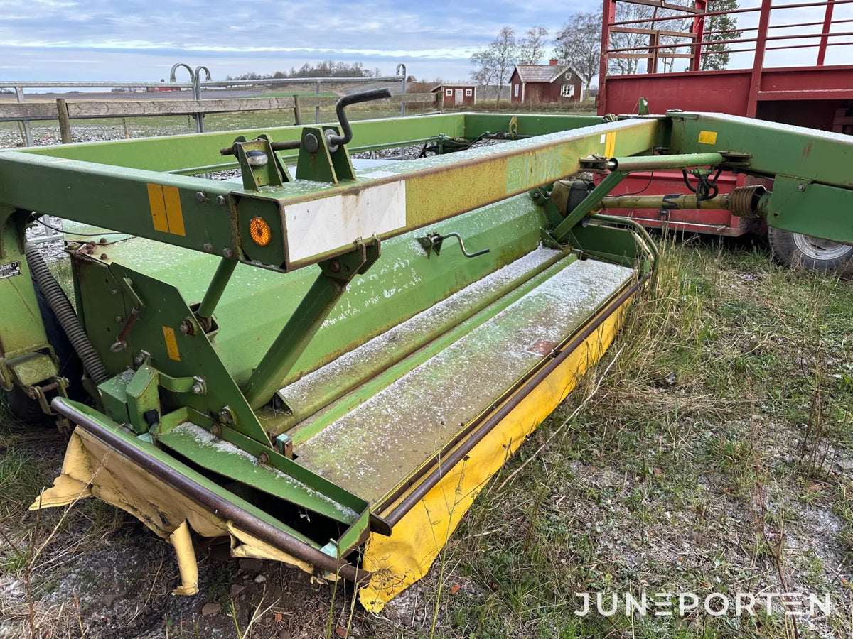Slåtterkross Krone AMT 323 CV