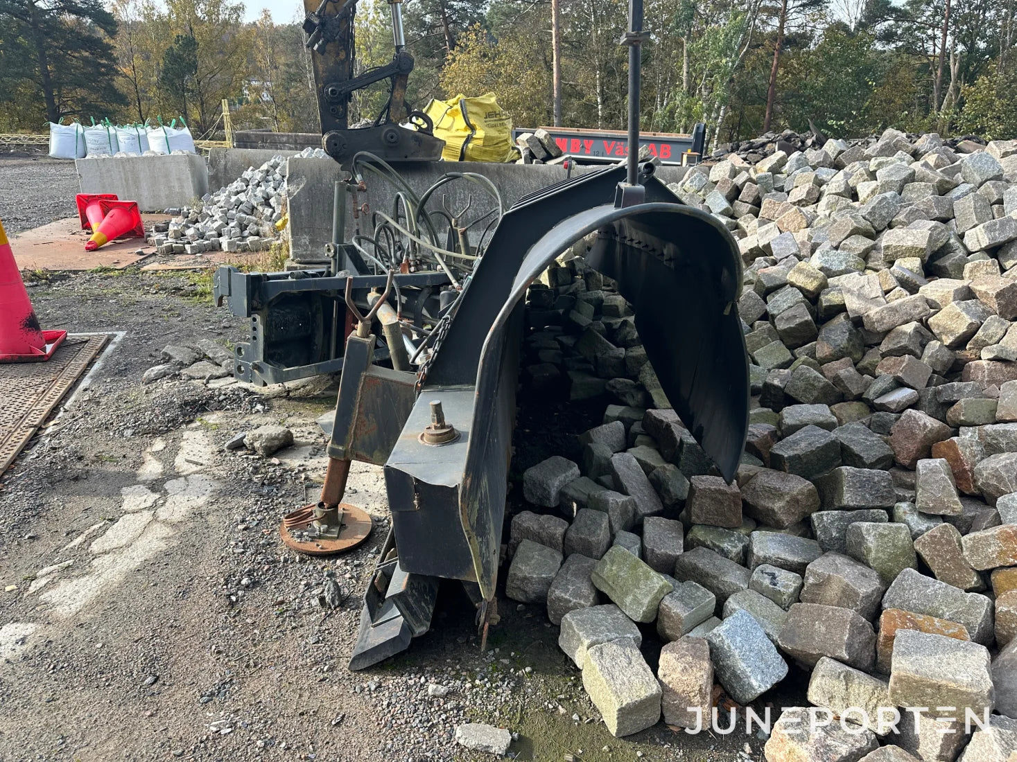 Diagonalplog till lastbil