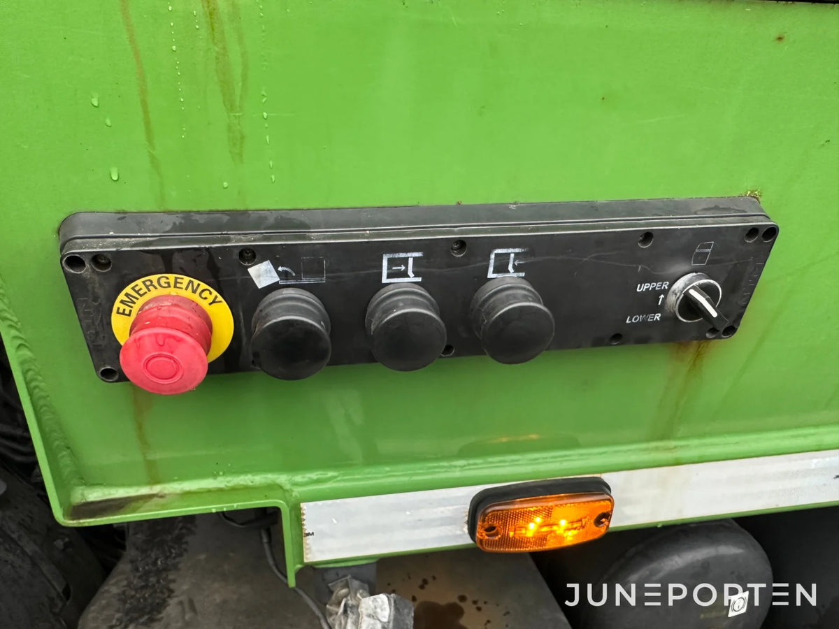 Sopbil Scania P360 6x2