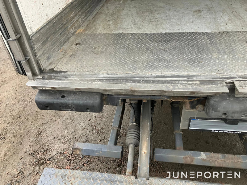 SOR SP71 trailer med Carrier kylaggregat
