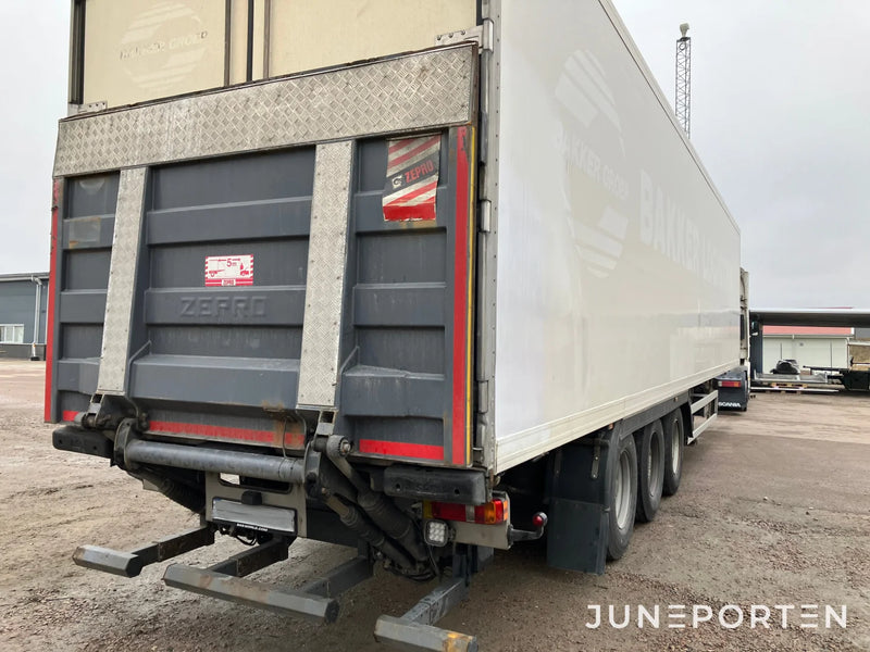 SOR SP71 trailer med Carrier kylaggregat