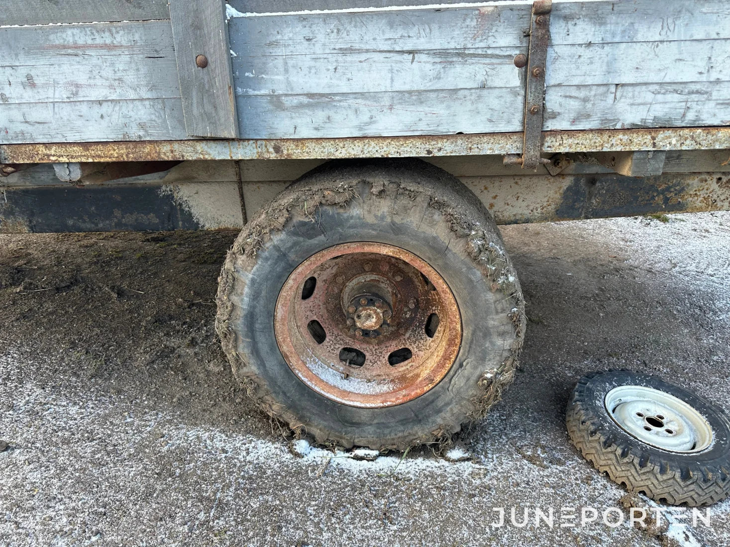Spannmålsvagn med tömningsluckor