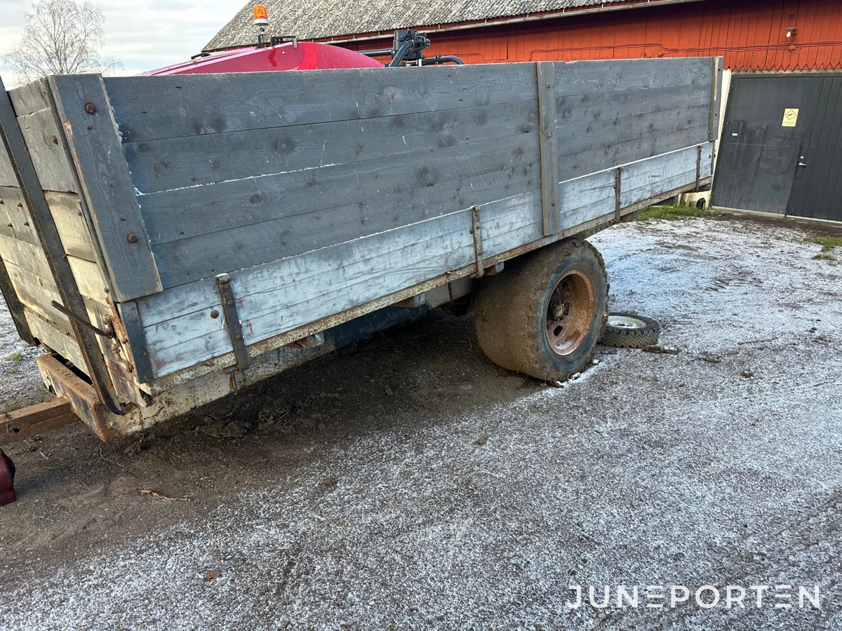 Spannmålsvagn med tömningsluckor