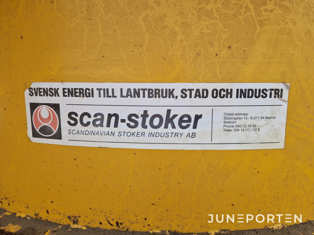 Stationär Halmhack med Matarbord