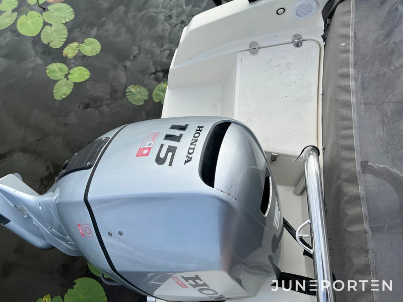 Styrpulpetbåt HR 602 CC Honda BF115