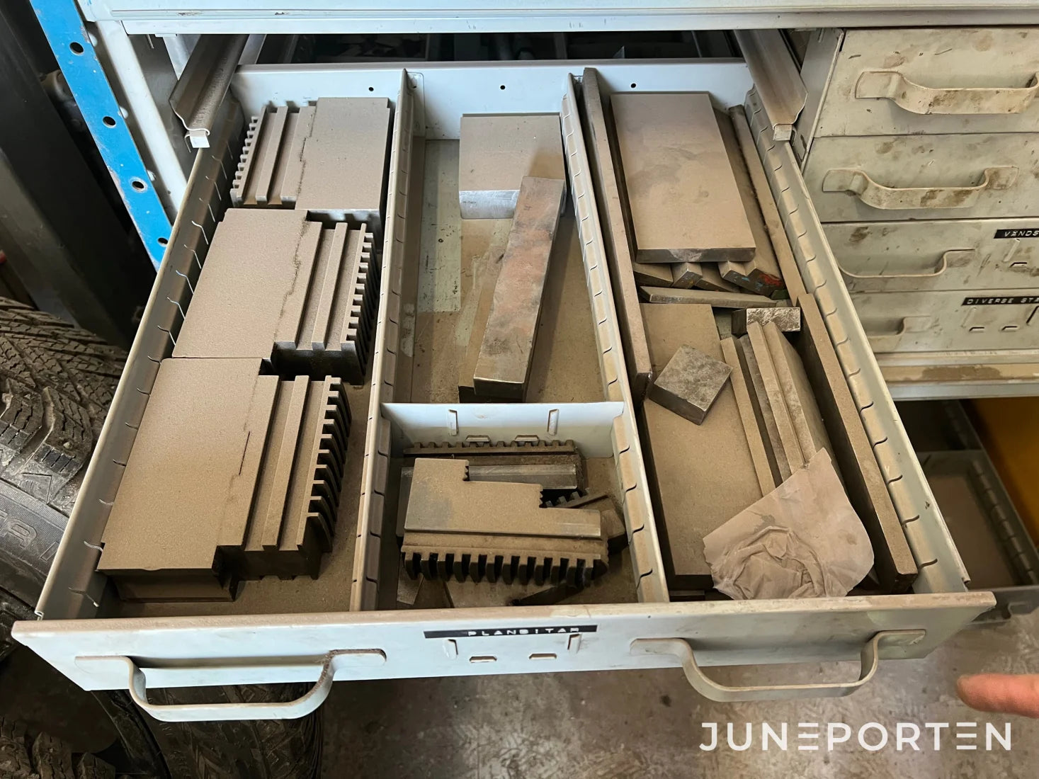 Svarv Bolinder-Munktell C40