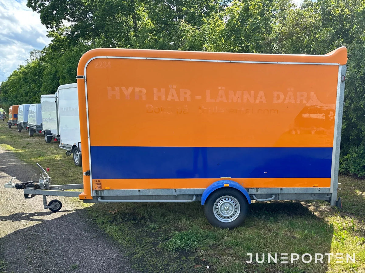 Skåpsläp Thule CER