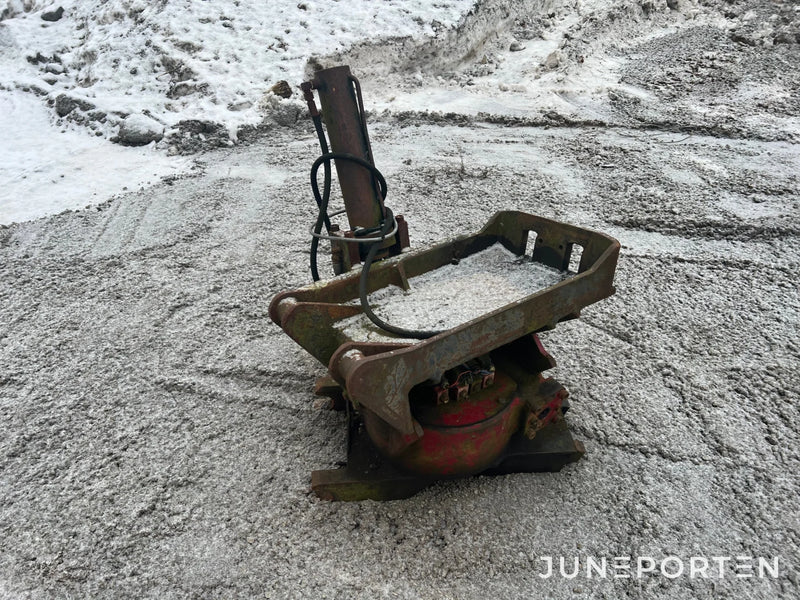 Tiltrotator B18
