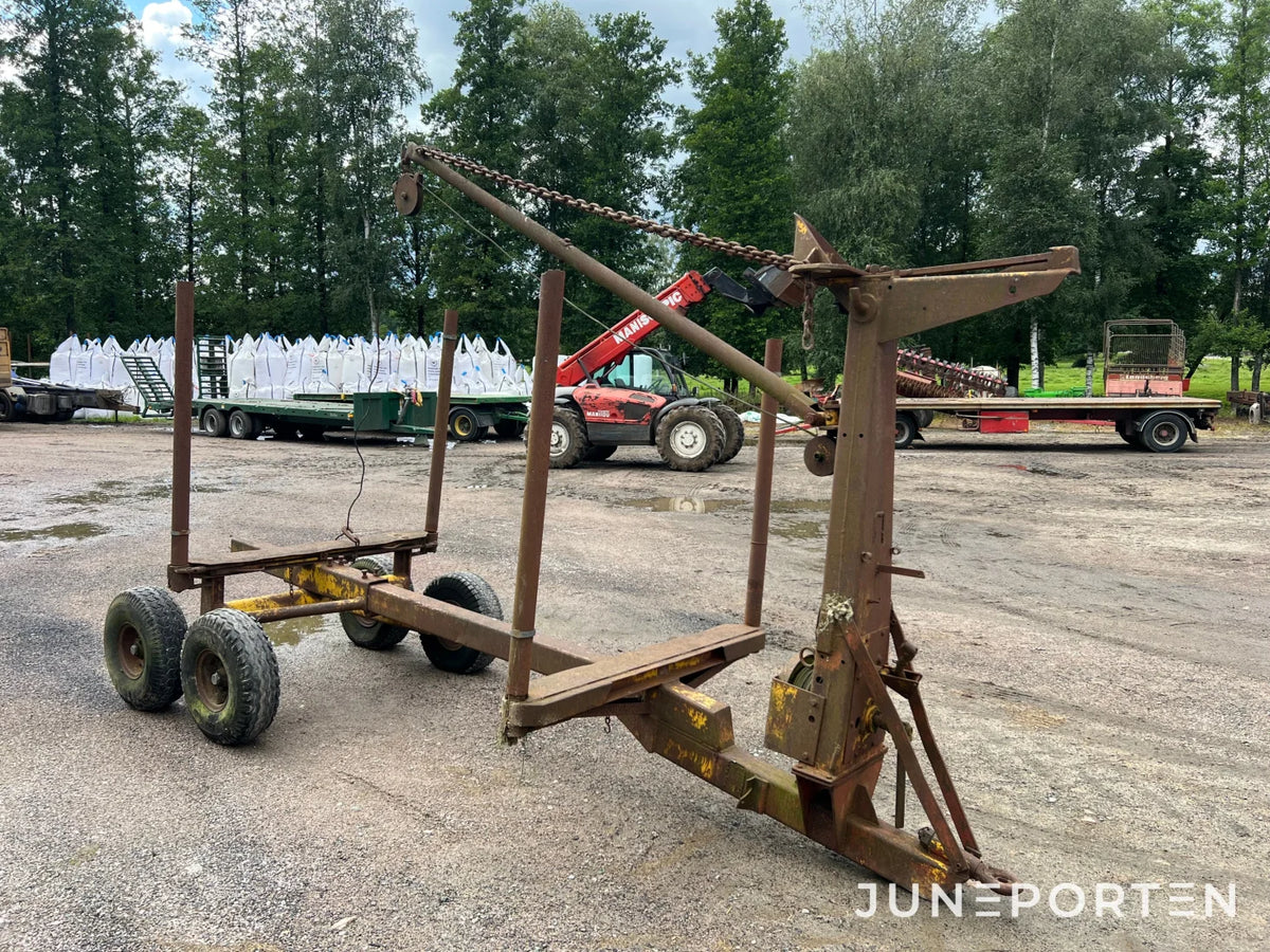 Timmervagn Rottne med vajerkran
