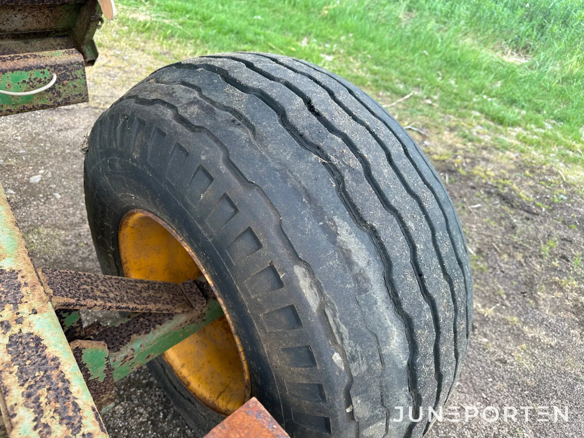 Tippvagn Bredöls 6ST