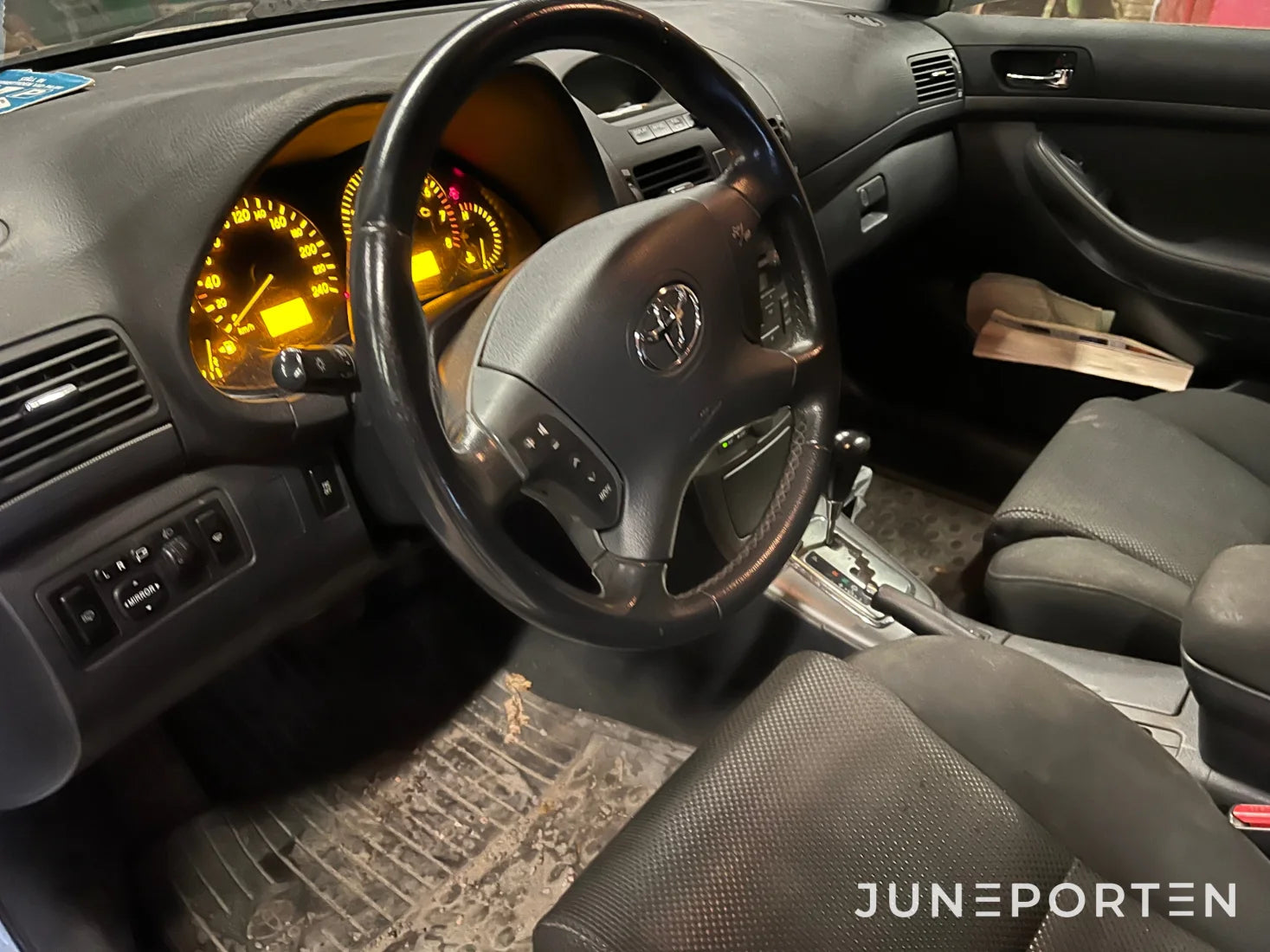 Toyota Avensis Kombi 2.0
