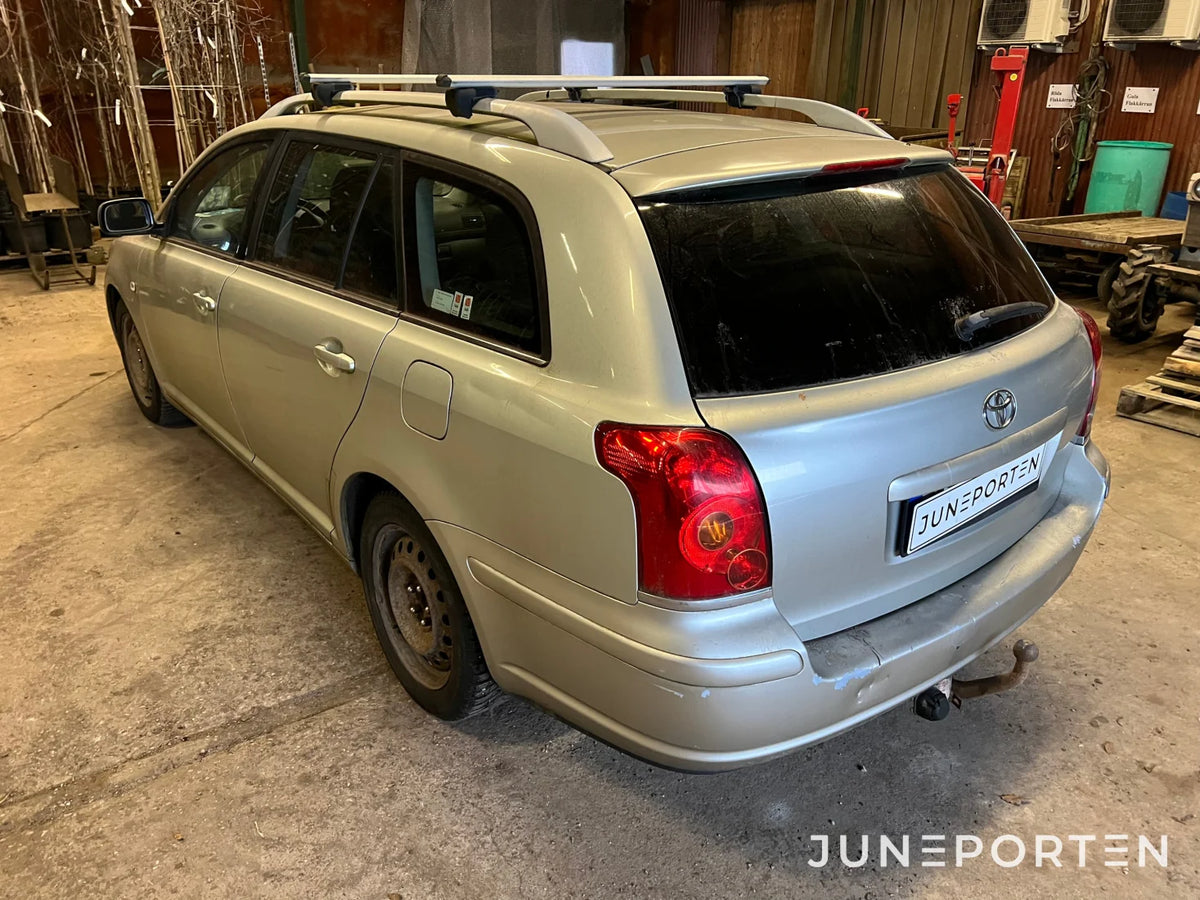 Toyota Avensis Kombi 2.0