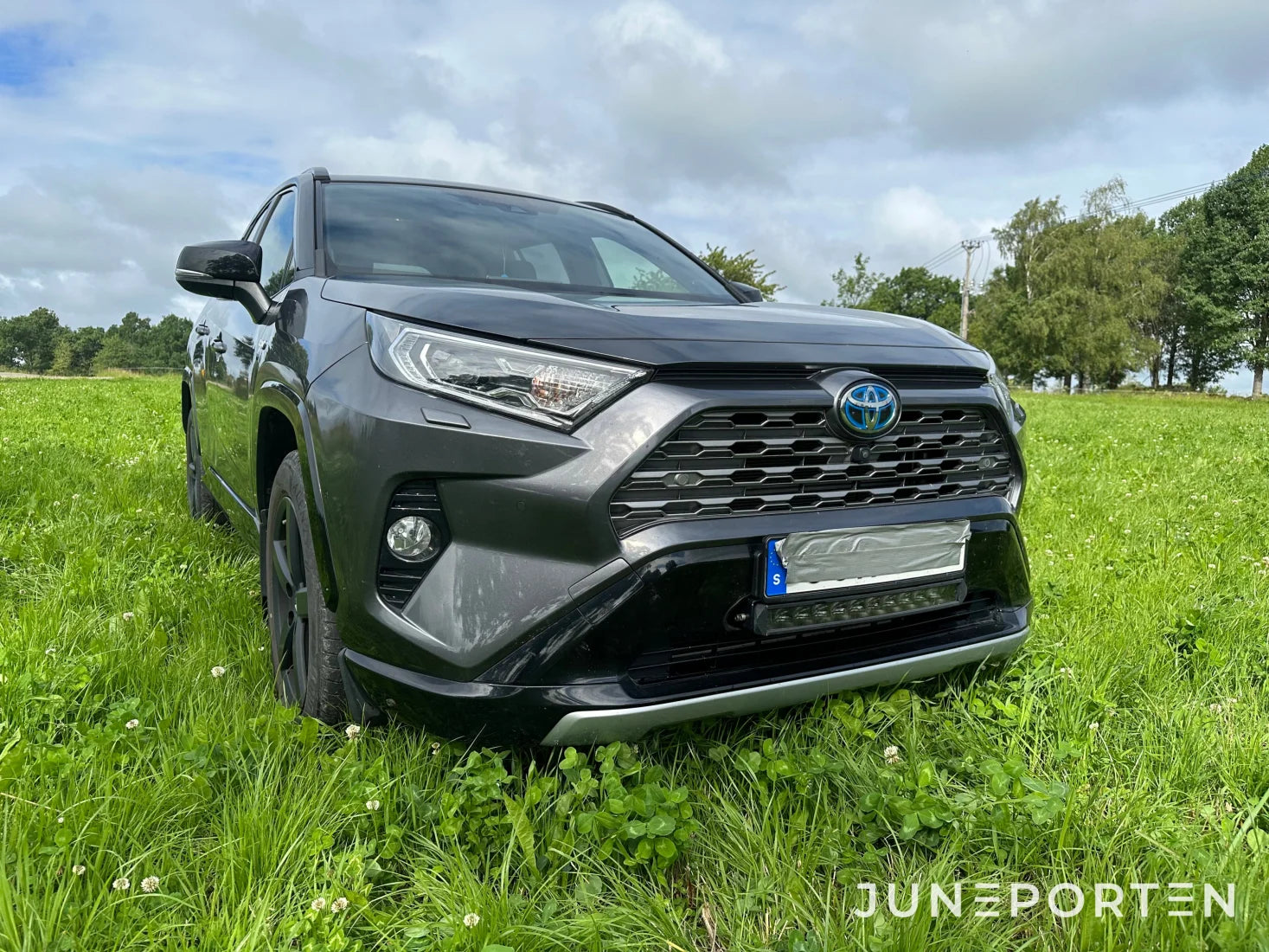 Toyota RAV4 Hybrid AWD-i E-CVT Style