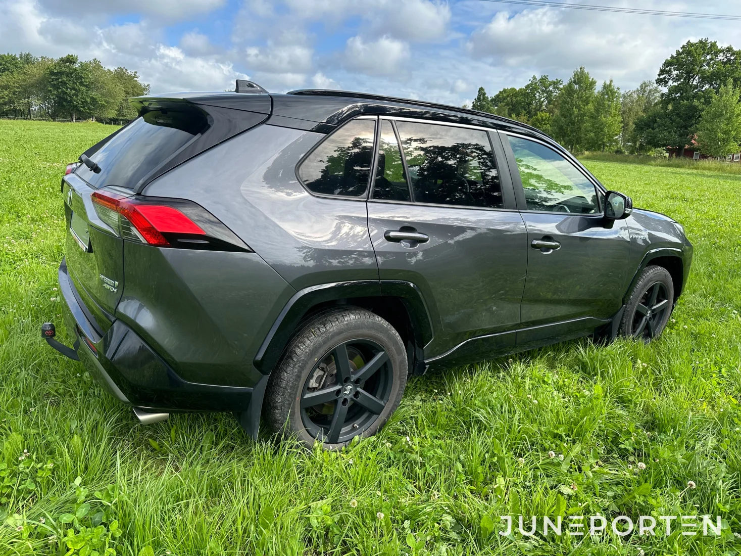 Toyota RAV4 Hybrid AWD-i E-CVT Style