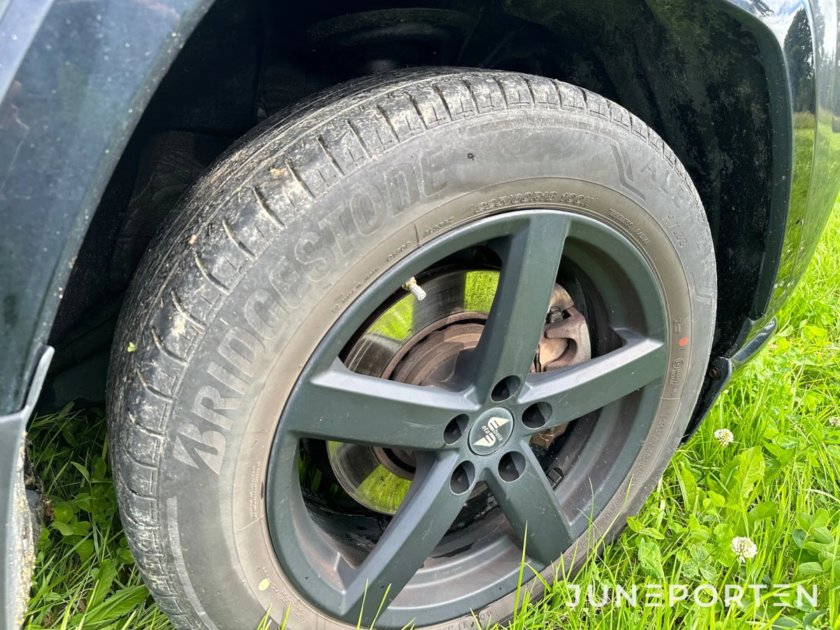 Toyota RAV4 Hybrid AWD-i E-CVT Style