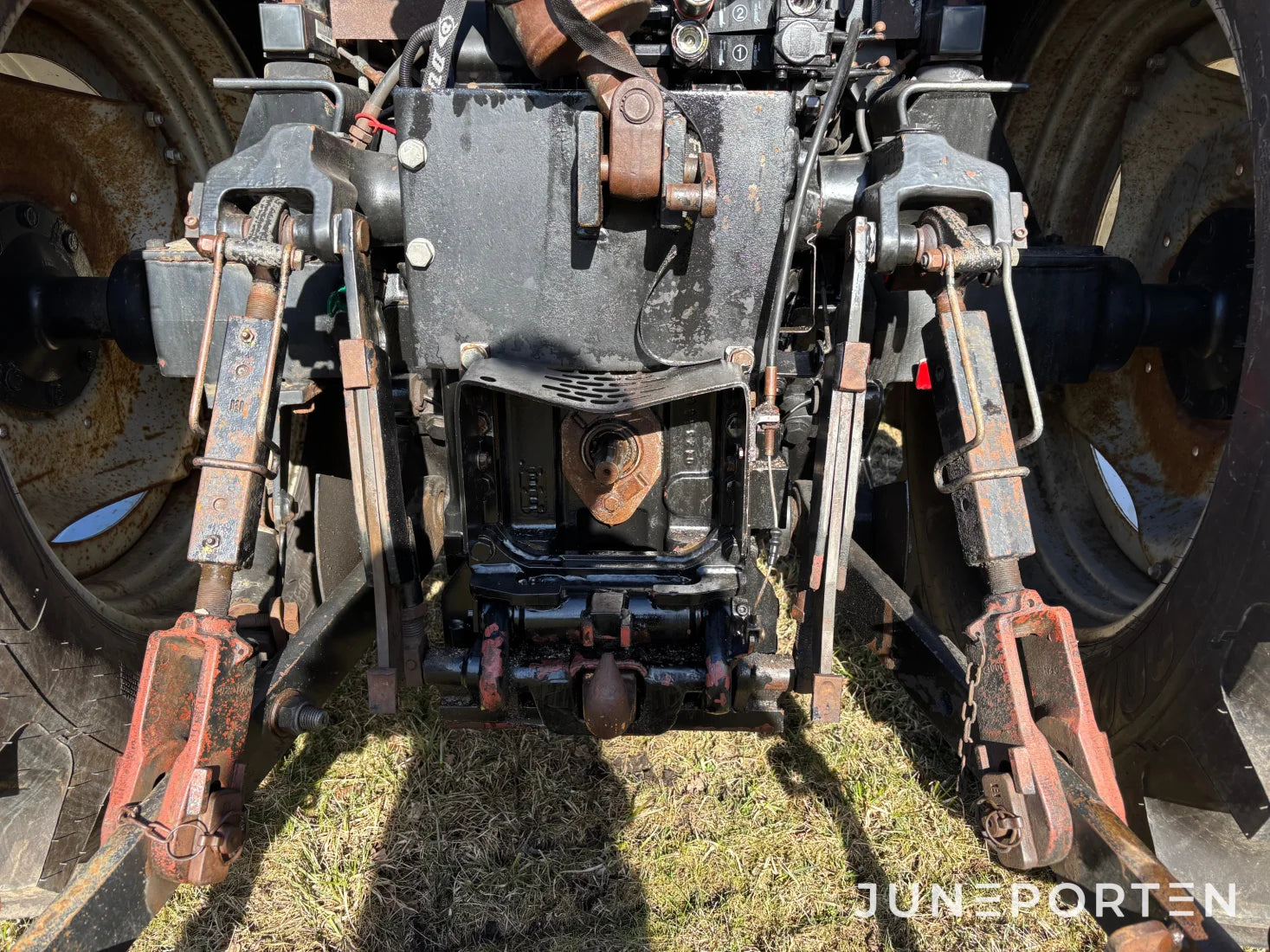 Traktor Case IH Maxxum MX135
