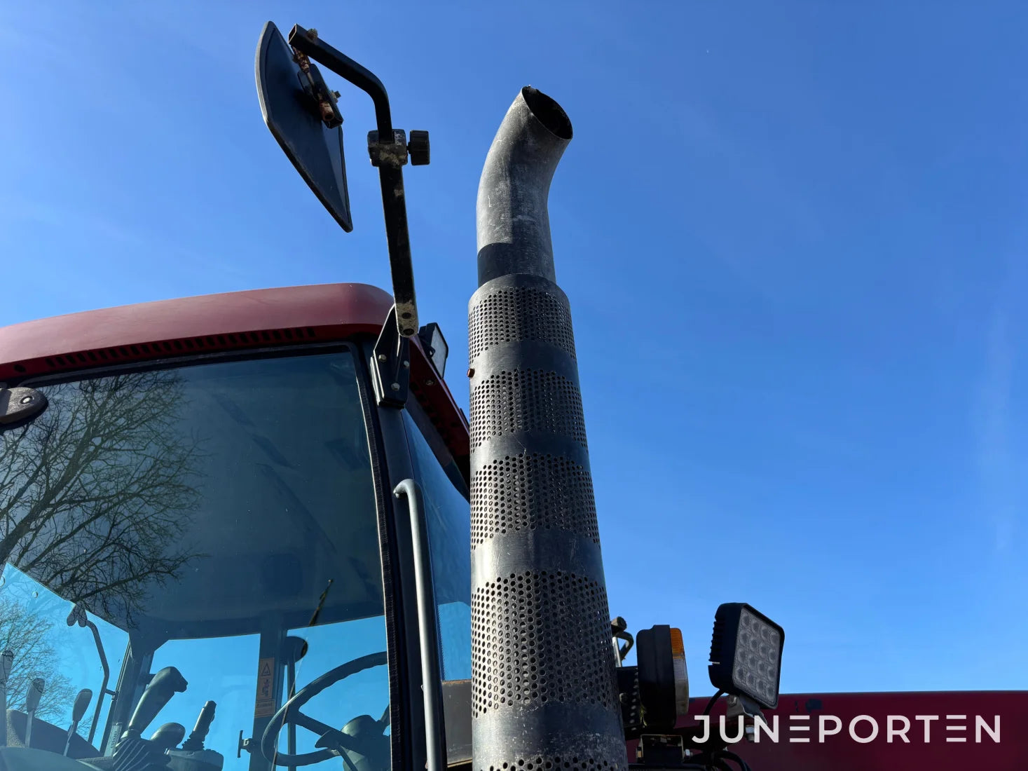 Traktor Case IH Maxxum MX135