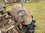 Traktor Massey Ferguson Grålle Med Plog
