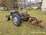 Traktor Massey Ferguson Grålle Med Plog