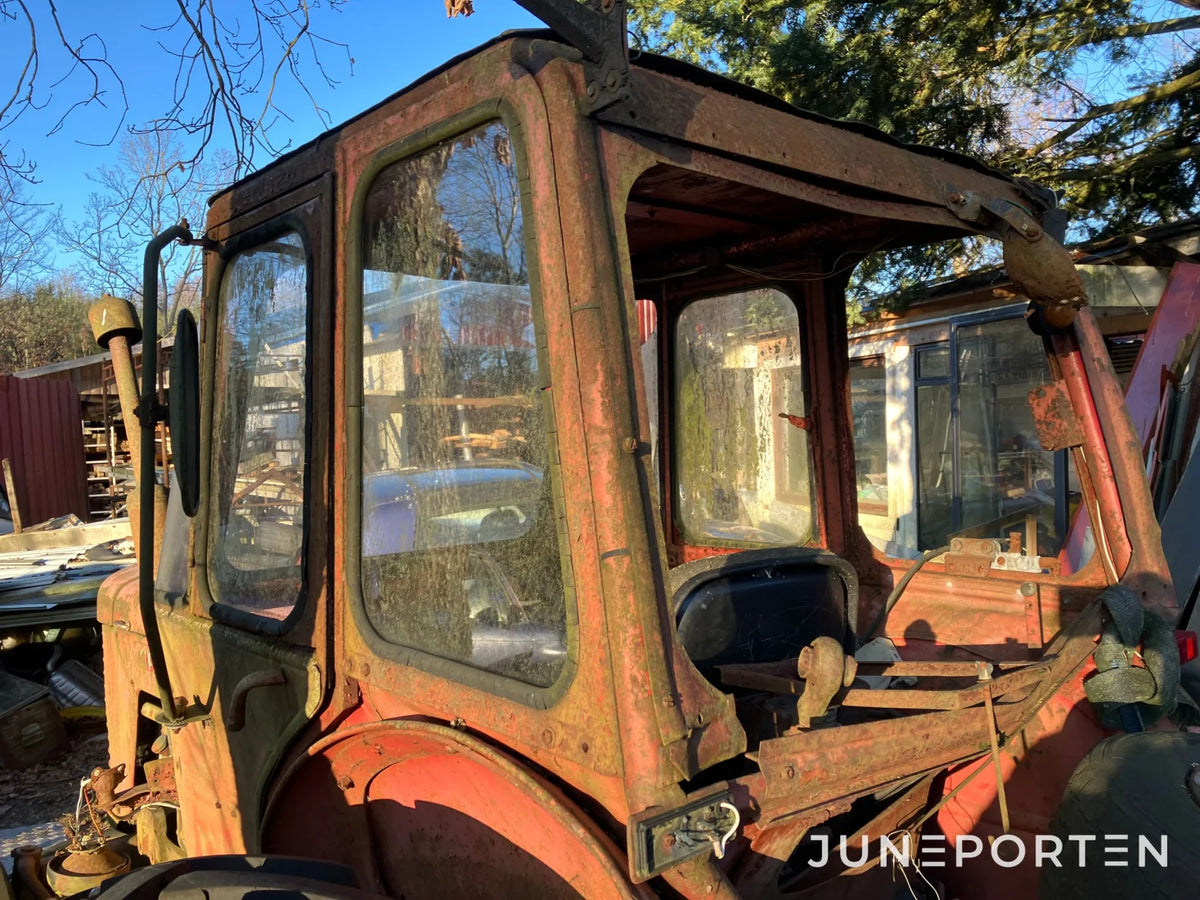 Traktor Massey Ferguson 65