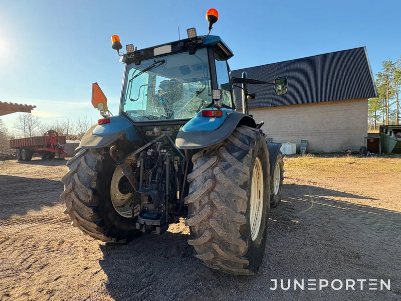 Traktor - New Holland TM 150