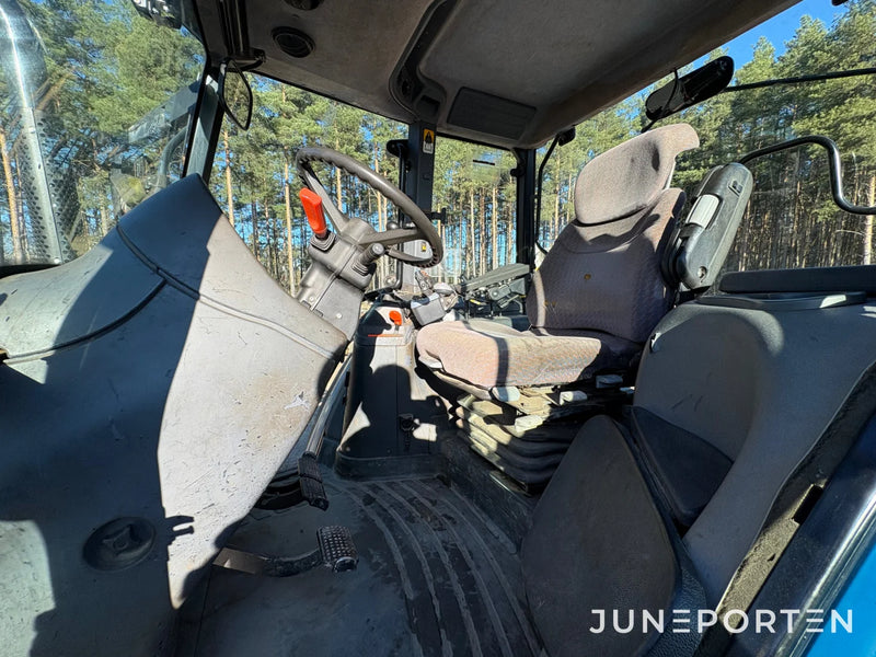 Traktor - New Holland TM 150